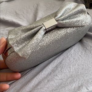 Also glitter clutch